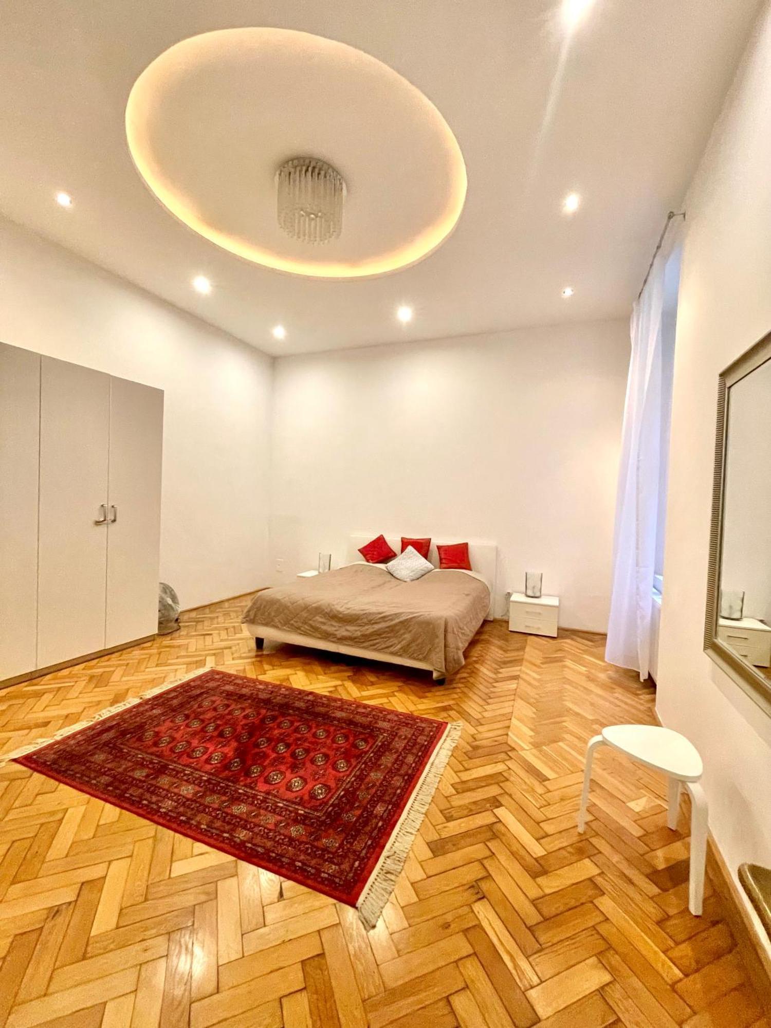 Amazing Swedish 3 Rooms Apartment In The City Center Budapest Ngoại thất bức ảnh