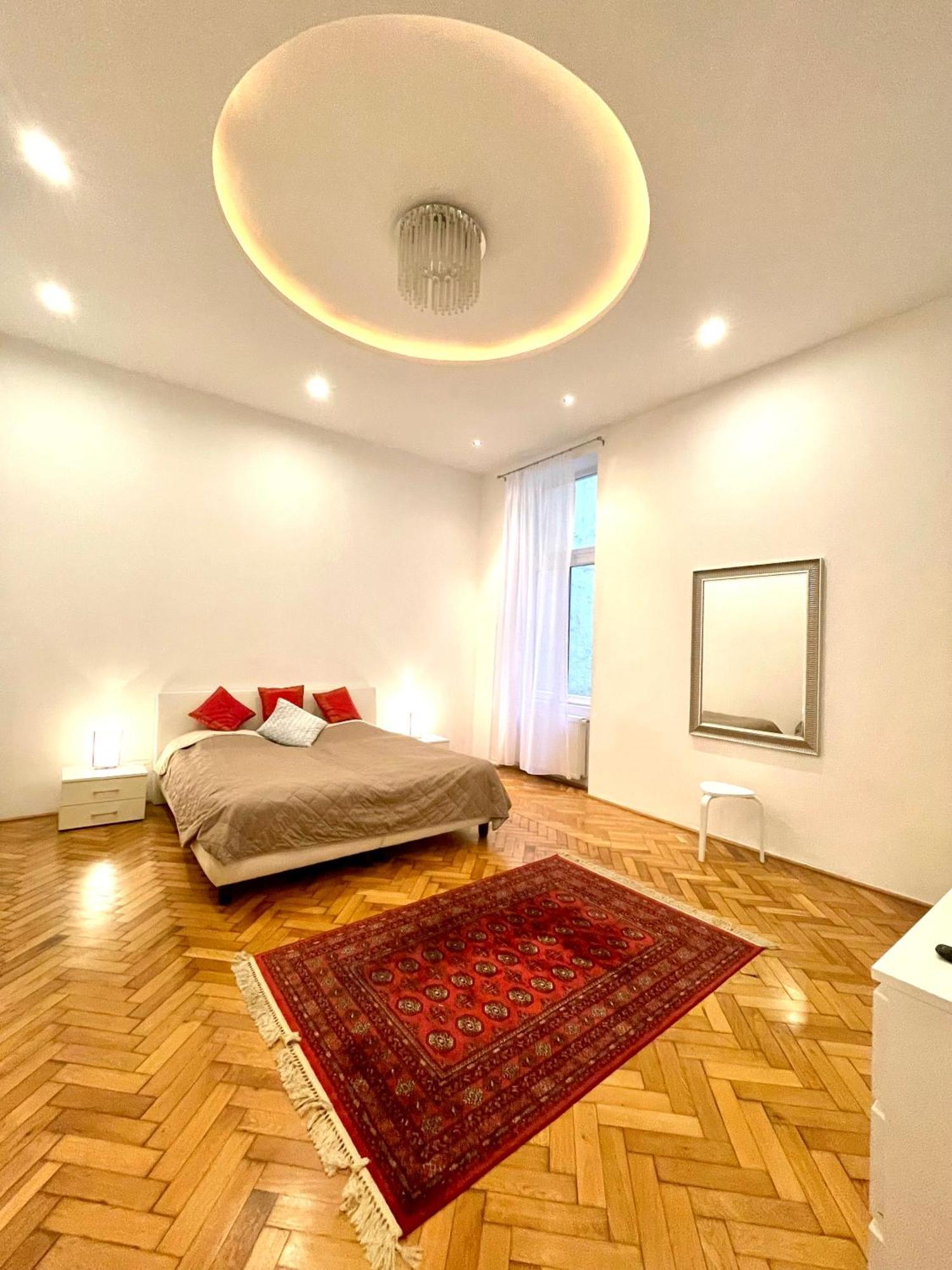 Amazing Swedish 3 Rooms Apartment In The City Center Budapest Ngoại thất bức ảnh