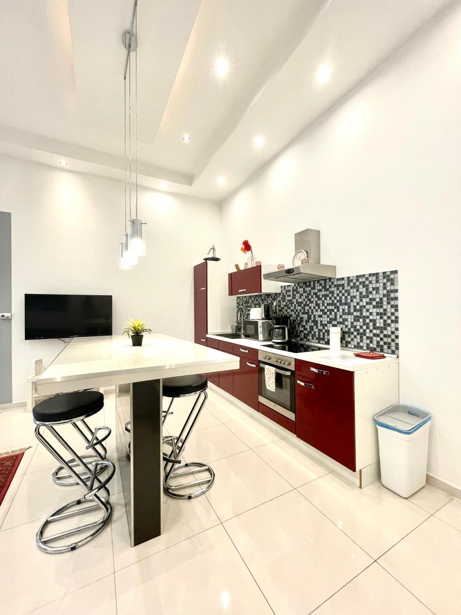 Amazing Swedish 3 Rooms Apartment In The City Center Budapest Ngoại thất bức ảnh