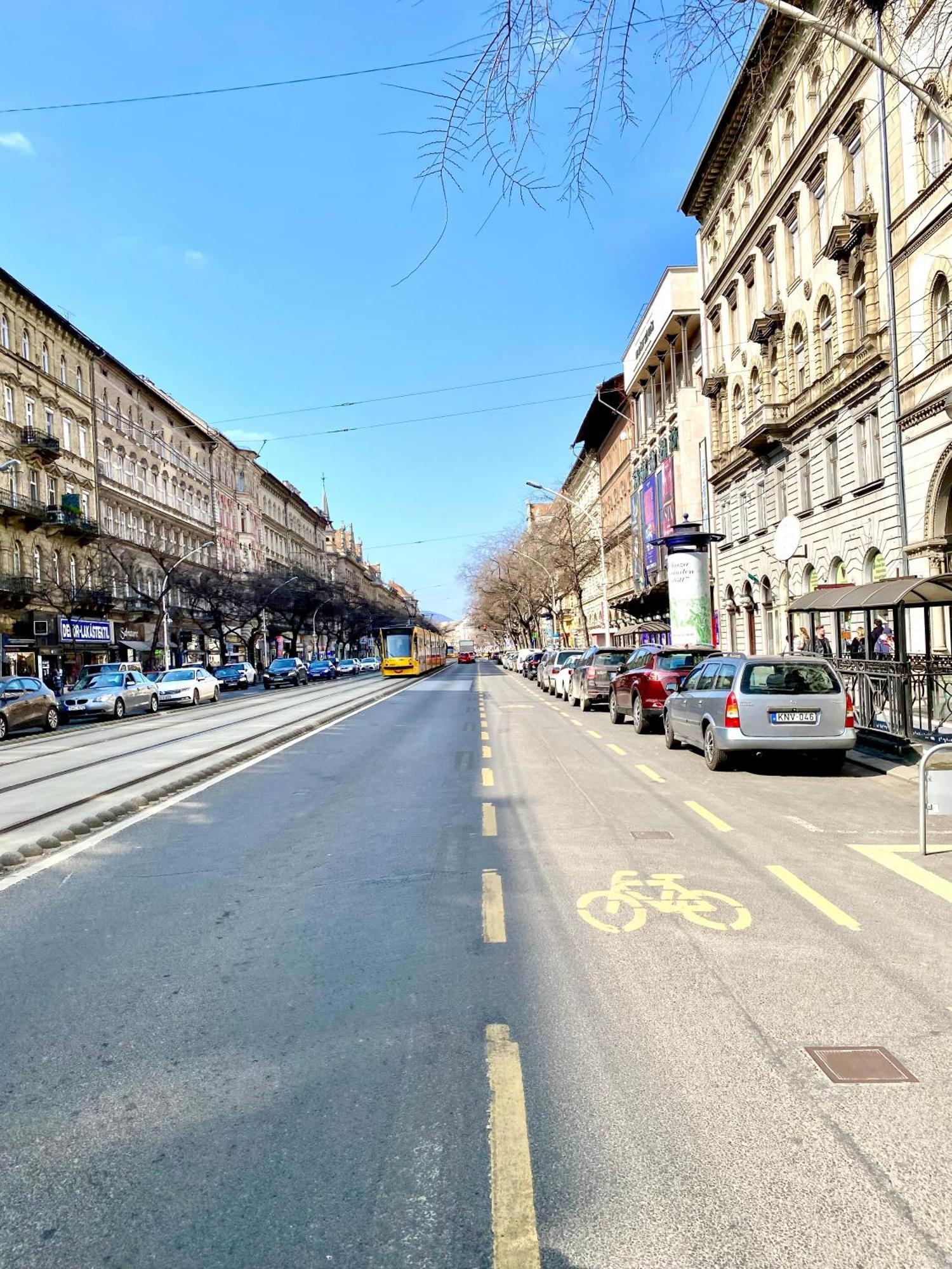 Amazing Swedish 3 Rooms Apartment In The City Center Budapest Ngoại thất bức ảnh