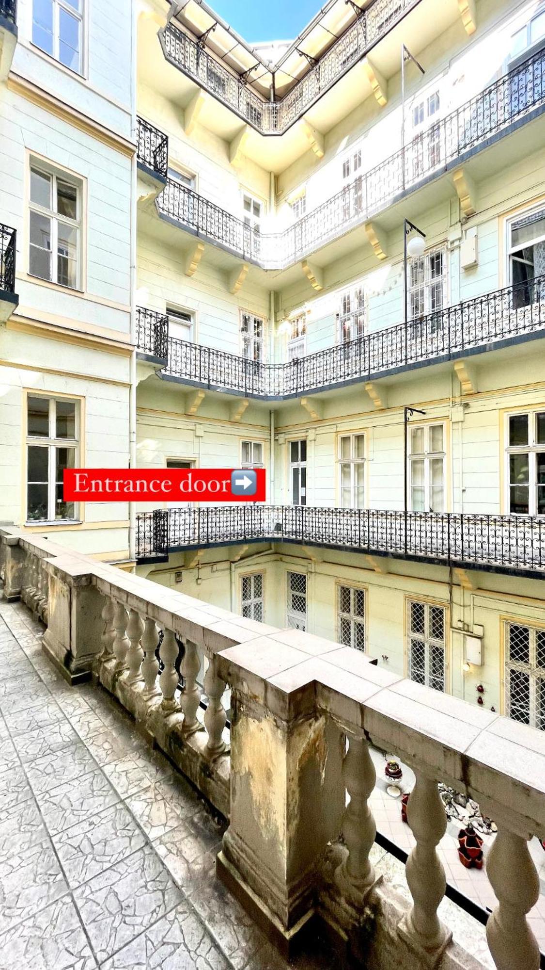 Amazing Swedish 3 Rooms Apartment In The City Center Budapest Ngoại thất bức ảnh